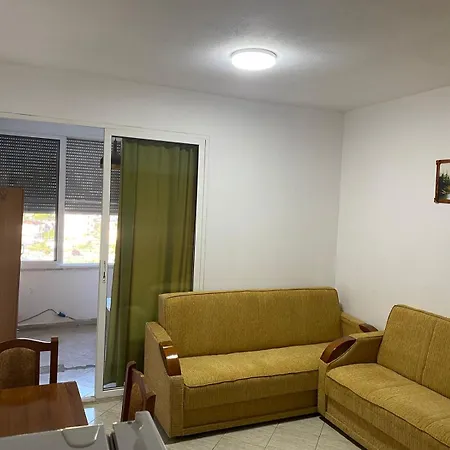Krasniqi * Durrës